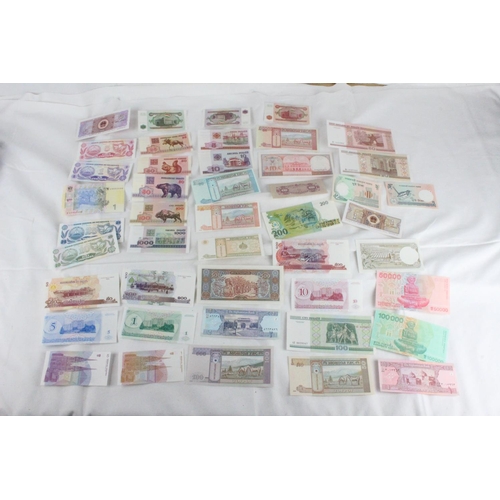 397 - A lot of assorted foreign bank notes from Kadjikistan, Ukraine, Nicaragua, Belarus, Mongolia, Croati... 