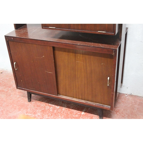 15 - A vintage room divider unit.