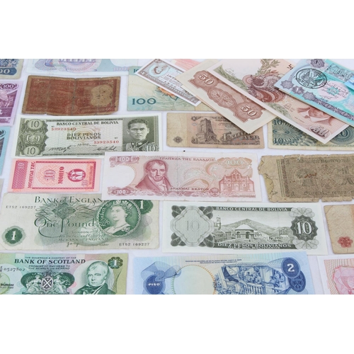 101 - A large quantity of foreign bank notes including Japan, India, Romania, Germany, Greece and more.