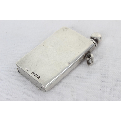 80 - A Sterling Silver tinder box/ striker, fully hallmarked for Birmingham.