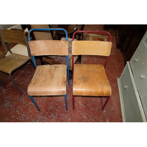 349 - An assortment of vintage & antique chairs.