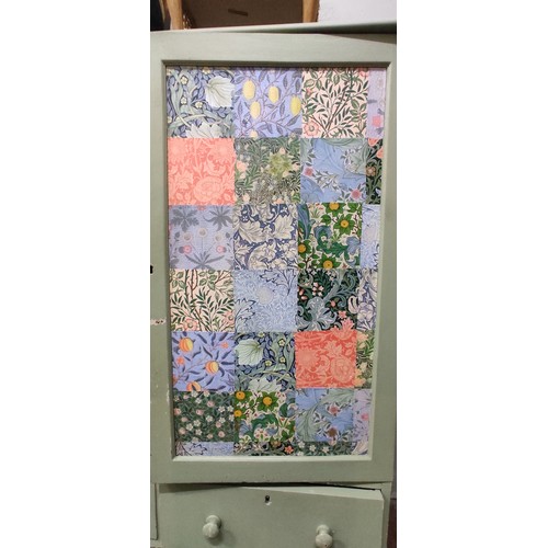 444 - An upcycled kitchen cabinet / cupboard.