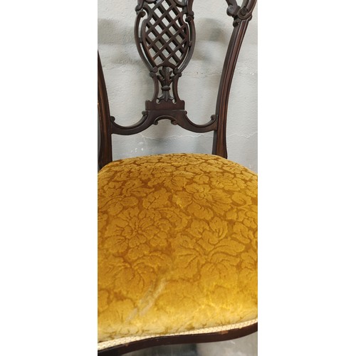 91 - A stunning Art Nouveau chair. 89cm