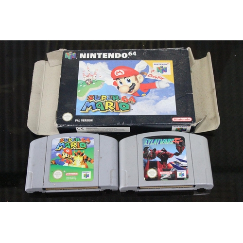 530 - A Super Mario 64 Nintendo game cartridge and a Lylatwars game cartridge.