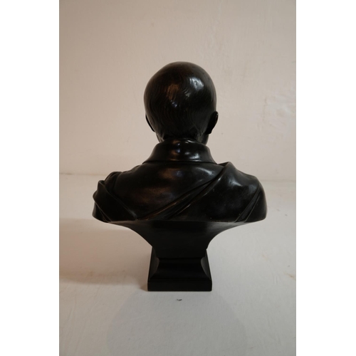 295 - A stunning antique Victorian French bronze bust of a gent.