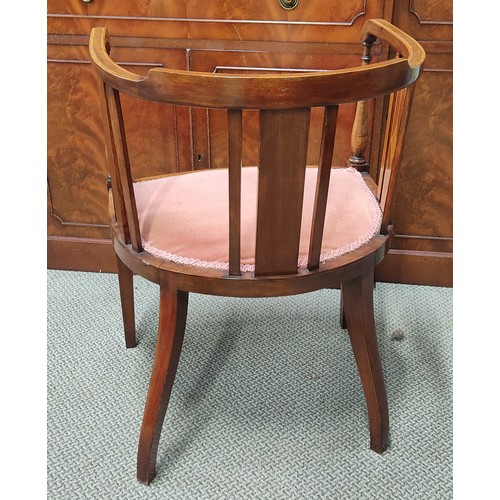 318 - A stunning antique inlaid corner chair.