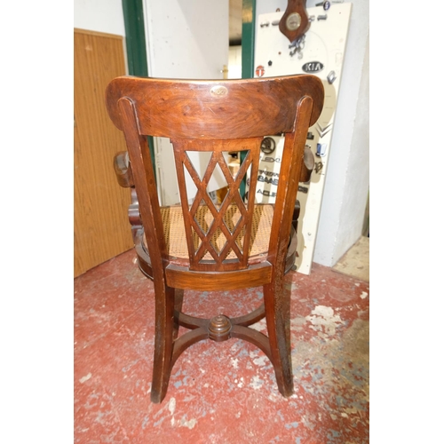 274 - A stunning antique 1st class cruise ship chair, with brass plaque, numbered 106, measuring 86cm.