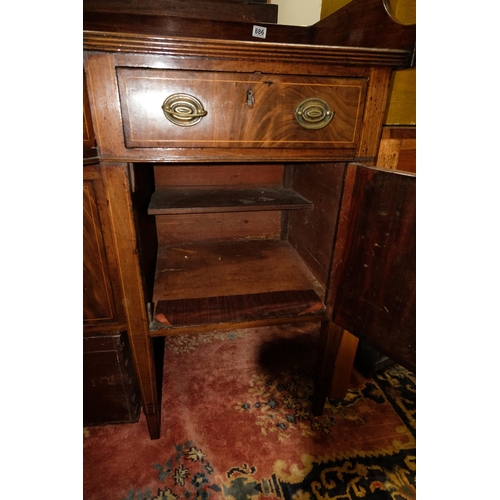 314 - A stunning antique mahogany and inlay sideboard with gallery back. Measuring 88x201x54cm