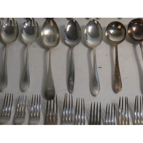 451 - A large lot of assorted cutlery.