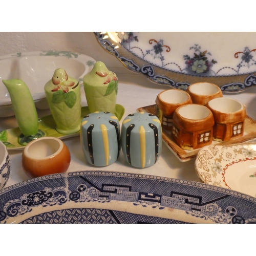 452 - A large lot of ceramics including a Carlton Ware condiment set, a heart shaped Royal Winton butter d... 