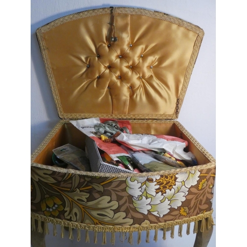 504 - A vintage sewing basket/stool with contents.