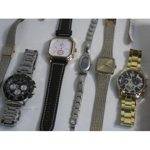 512 - A lot of assorted watches etc.