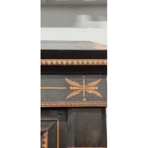 90 - A stunning antique/ Victorian Pier display cabinet with marquetry detail, measuring 24cm x 30cm x 10... 