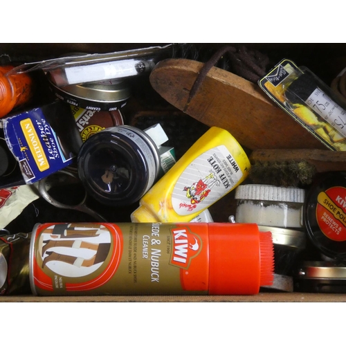 109 - A wooden box containing a lot of vintage shoe/boot brushes, polish etc.