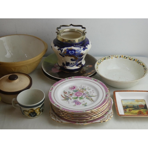 113 - A two handled basket containing a lot of various ceramics including a set of seven Tuscan bone china... 