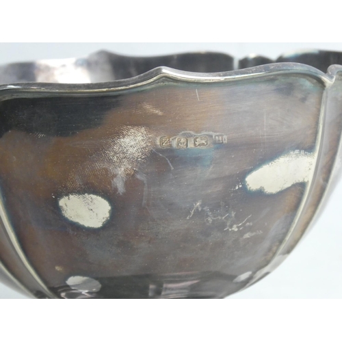 176 - A Sterling Silver presentation bowl, weighing 204g.