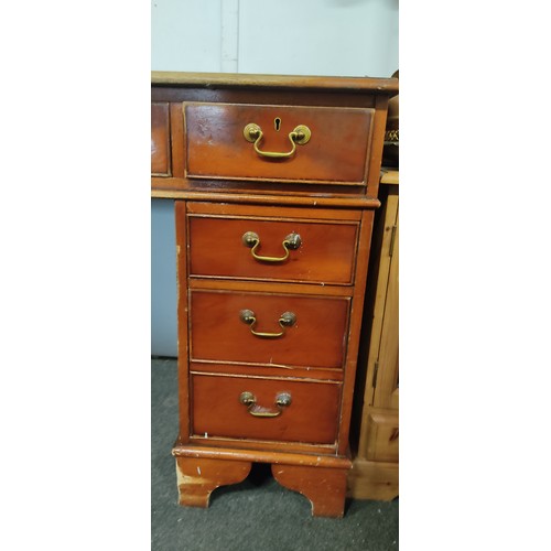 136 - An antique style office desk.