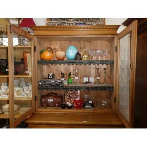 215 - A stunning pine dresser/ display cabinet, measuring 50cm x 107cm x 203cm.