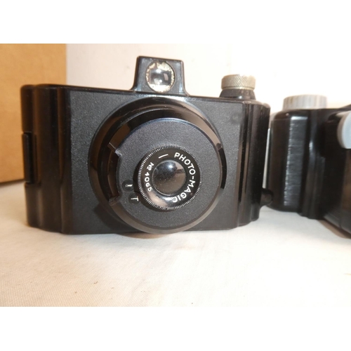 224 - A vintage Coronet camera and more.