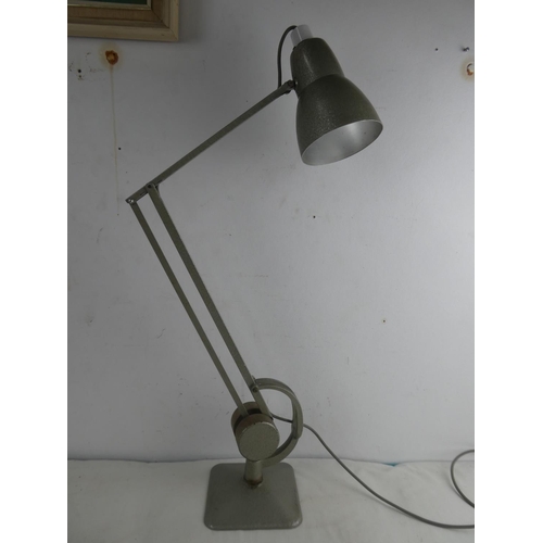 253 - A stunning Mid Century Hadril Horstmann 'Roller'  lamp.