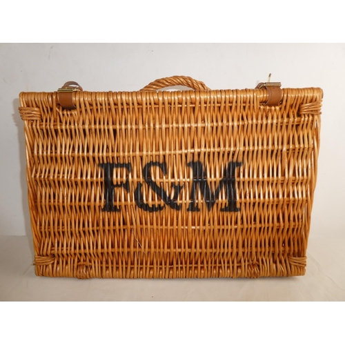 279 - A Fortnum & Mason picnic basket.