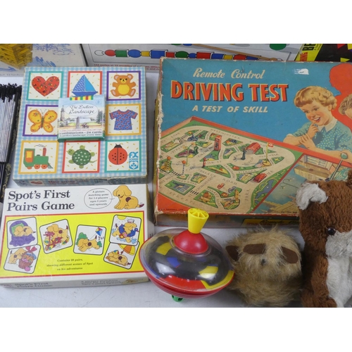 181 - An assortment of vintage games etc.