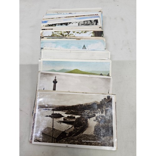 525 - A large collection of vintage Irish postcards, with locations to include Dublin, Galway, Donegal, Co... 