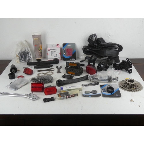 132 - An assortment of bicycle parts & accessories.