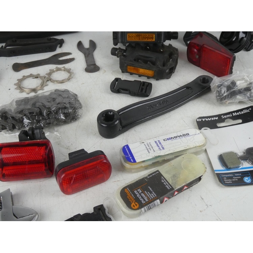 132 - An assortment of bicycle parts & accessories.