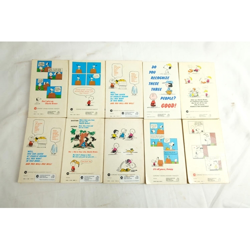 488 - Ten vintage children's books by Charles M Schulz.