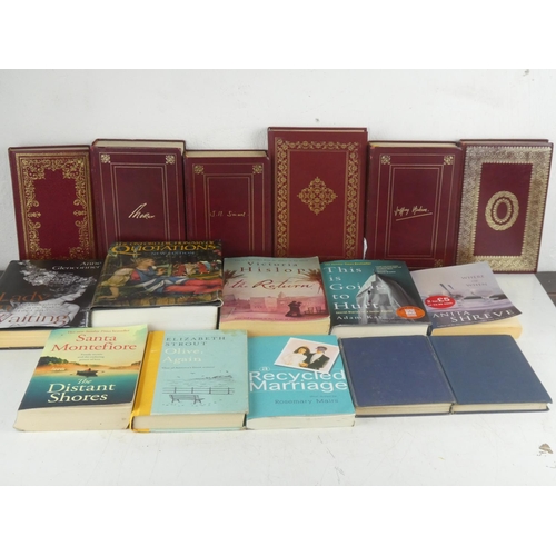 311 - A collection of assorted books including Henry the Fourth, Macbeth and lots more.