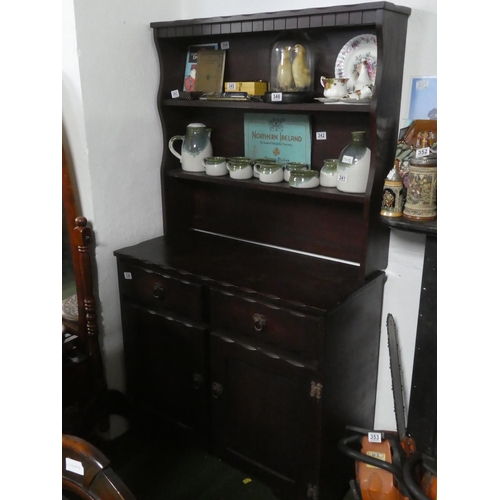 336 - A vintage dresser.