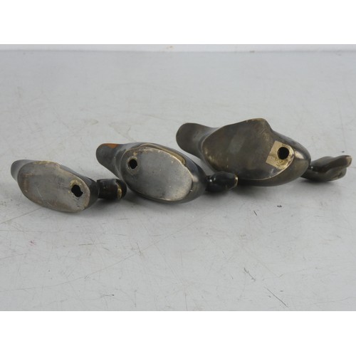 199 - A set of 3 vintage brass ducks.