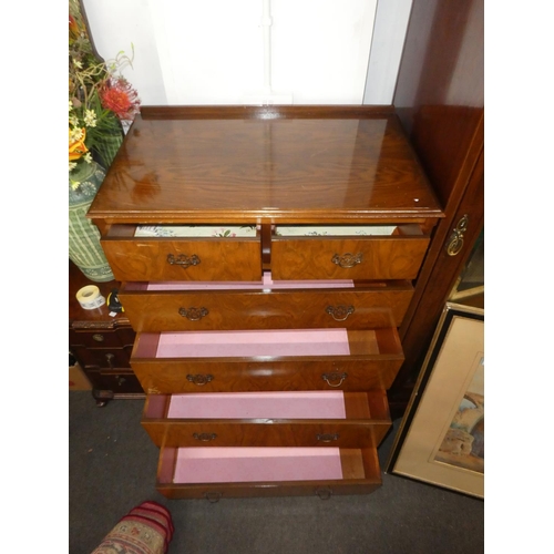 76 - A vintage chest of 6 drawers, measuring 30.5