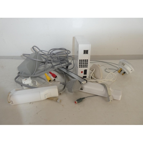 92 - A Nintendo Wii console and more.