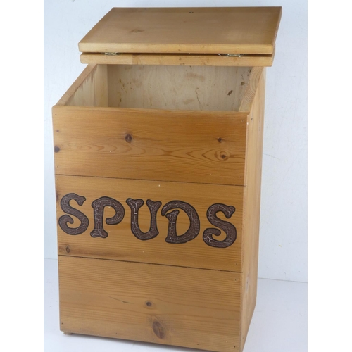 187 - A wooden spud/ potato box.  Measuring approx 52x36x23cm.