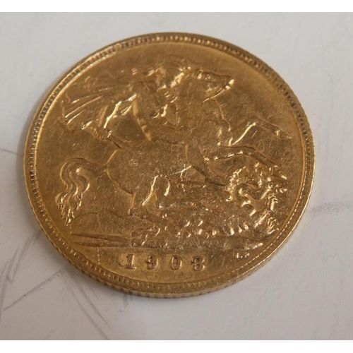 268 - A 1908 Edward VII gold half sovereign coin.