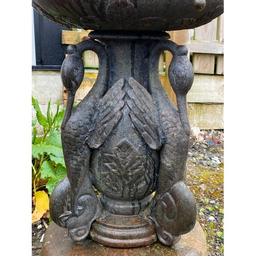 332 - A superb antique cast iron two handled urn/fountain with bird design pedestal base, measuring 34