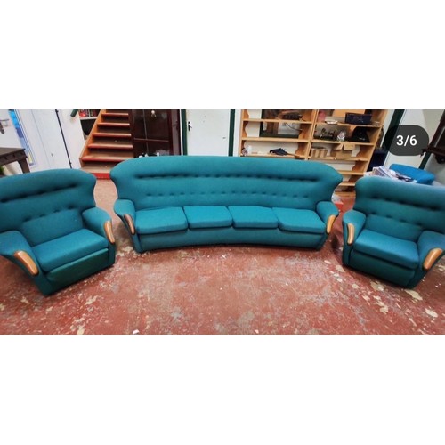 176 - A stunning vintage/ Mid Century suite, to include 4 seater sofa & pair of armchairs (in need of reup... 