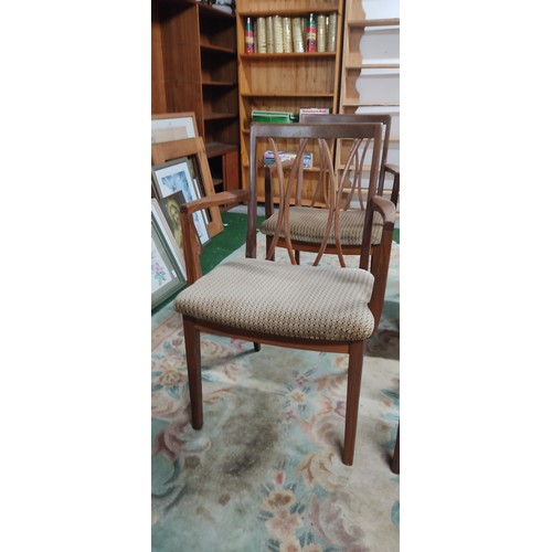 285 - A stunning set of Mid Century 6 GPlan dining chairs, to include 2 carvers.