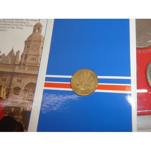 11 - A collection Great Britain coin sets and more to include Heinz Royal Mint Coin Collection 1983, 1983... 