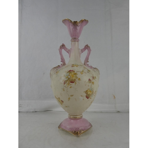 31 - A stunning antique Victorian two handled vase.