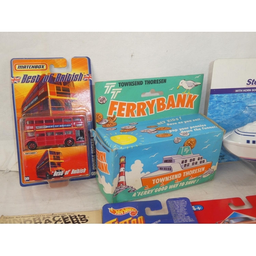 108 - A lot of vintage boxed collectors cars to include a Stena Line boat, Windracers London bus, an Ulste... 