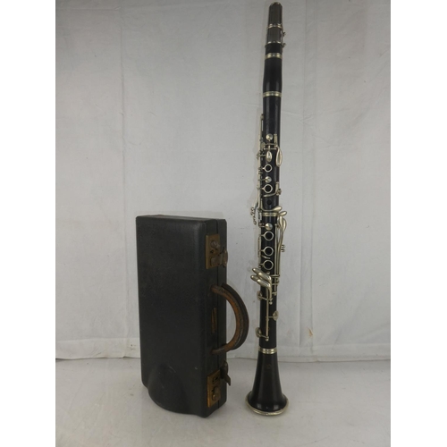 147 - A vintage cased Henry Selmer, Paris Sterling Clarinet.