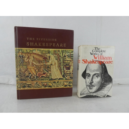 86 - The Complete Works of William Shakespeare by Hamlyn book and another.