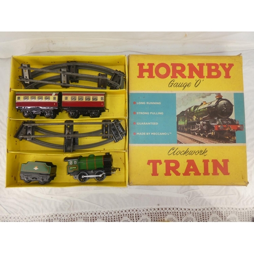 156 - A vintage boxed Hornby Gauge 'O' No 31 Passenger Set.