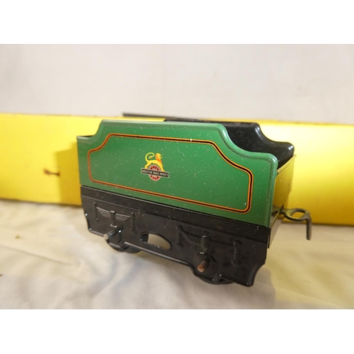 156 - A vintage boxed Hornby Gauge 'O' No 31 Passenger Set.