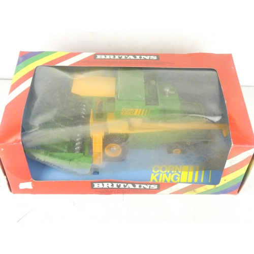 224 - A boxed Britains 9576 Combine Harvester with Maize Head.