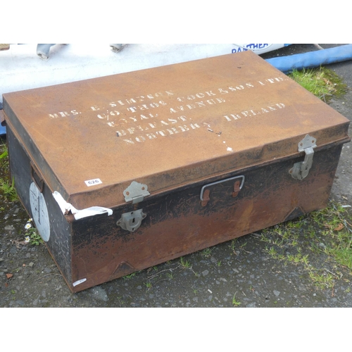 626 - A large vintage Thomas Cook & Son Ltd metal trunk, measuring 21