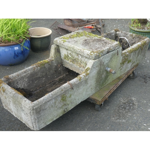 646 - A large vintage stone drinking trough.